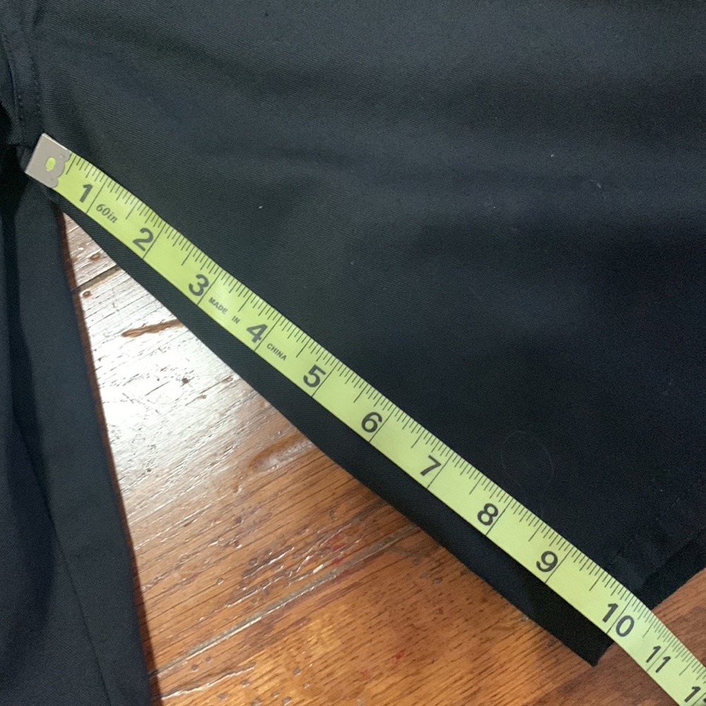 NEW⭐️VOLCOM Mens SHORTS 30” Waist “Frickin Modern Black Chino” - Picture 15 of 16